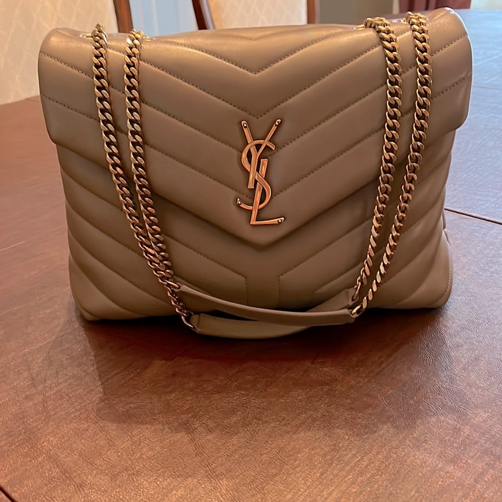 Saint Laurent Medium LouLou Chain Bag in quilted Y leather!